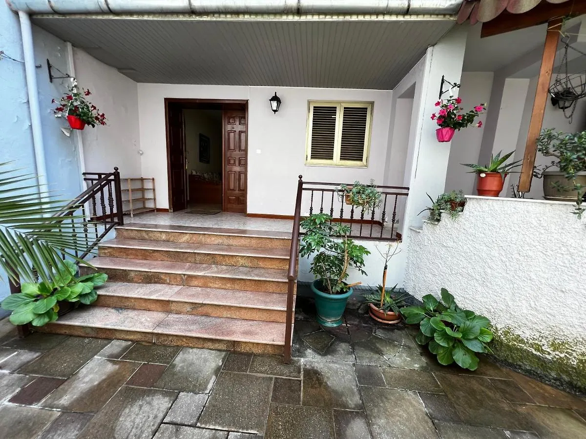 Grand Veranda Apartment Tirana