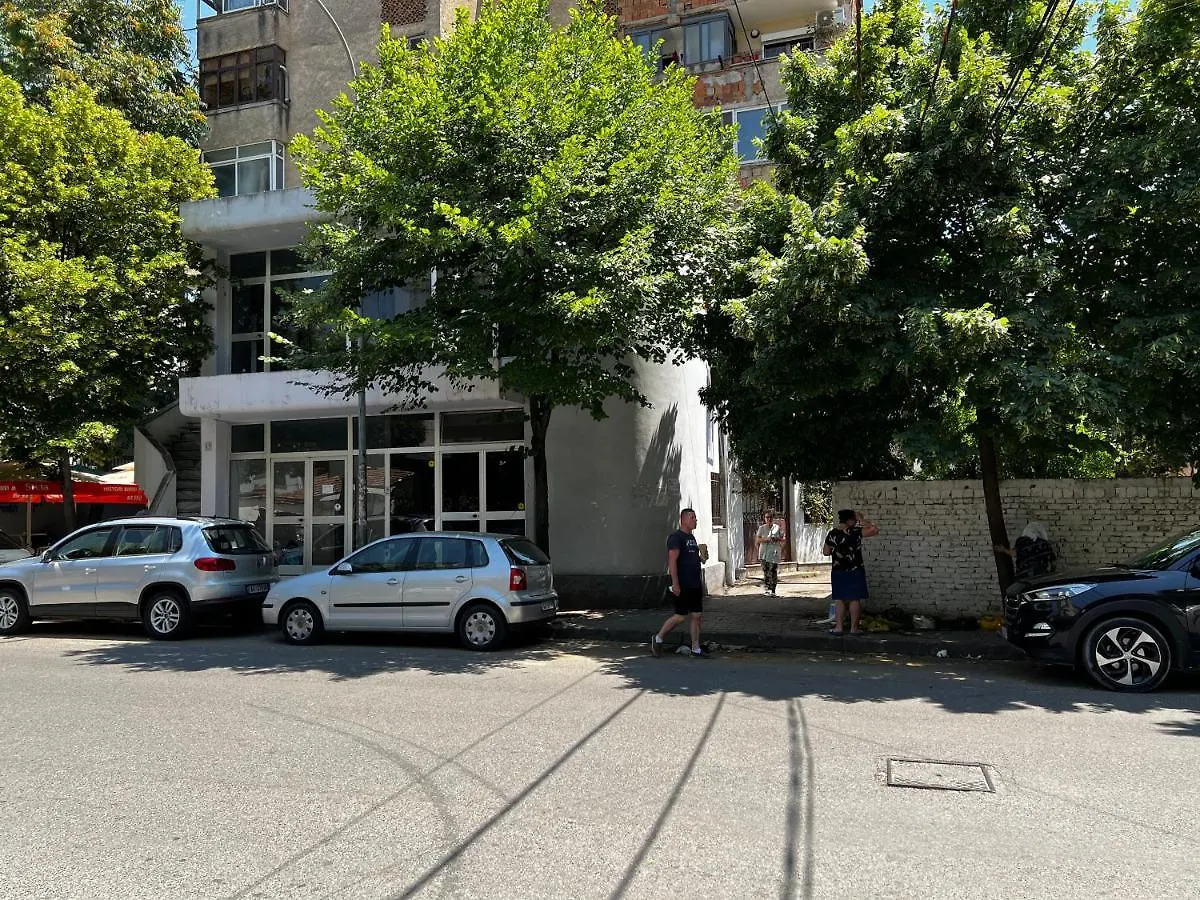 Grand Veranda Apartment Tirana