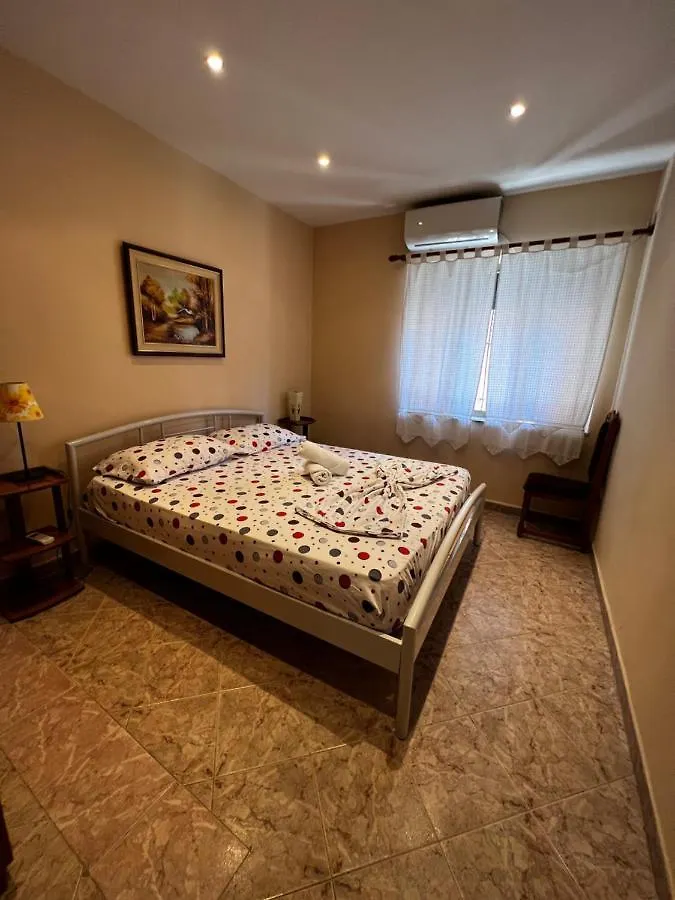 Grand Veranda Apartment Tirana